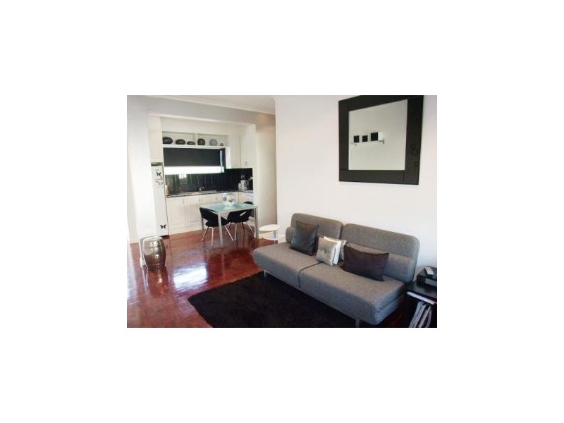 18/70 Beach Road, Mentone VIC 3194