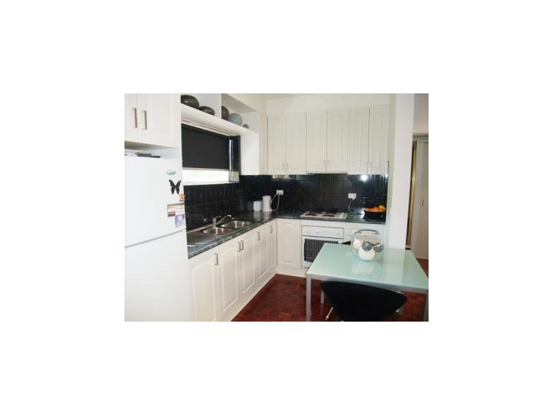 18/70 Beach Road, Mentone VIC 3194