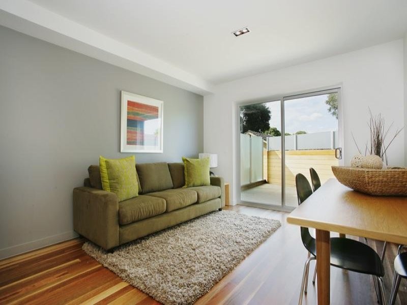 11/82-84 Bluff Road, Black Rock VIC 3193