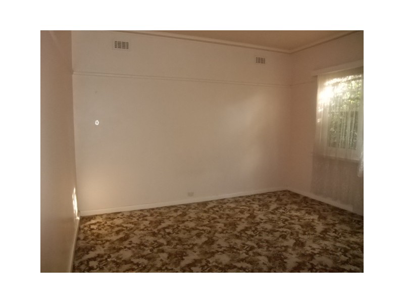 1 Warland Street, Hampton East VIC 3188