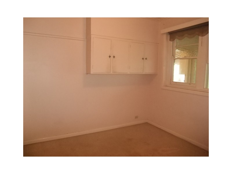 1 Warland Street, Hampton East VIC 3188