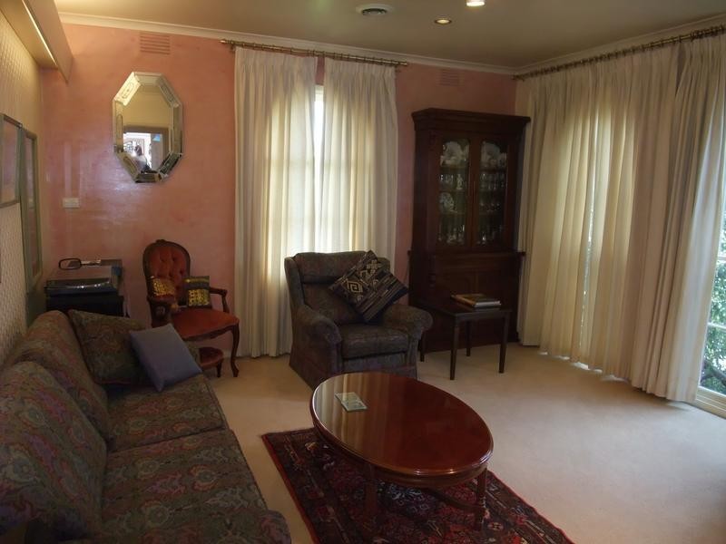 2 Banool Street, Cheltenham VIC 3192