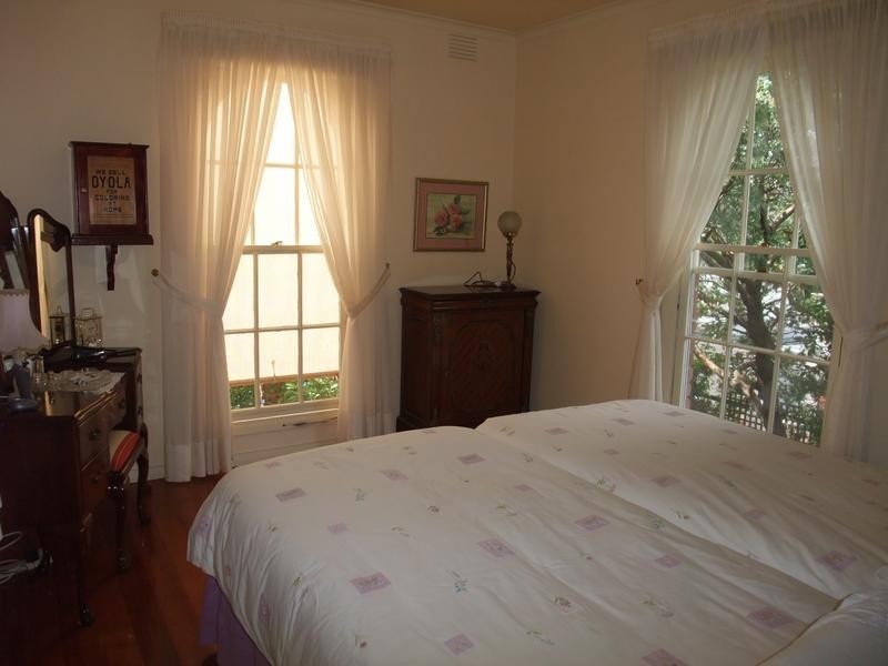 2 Banool Street, Cheltenham VIC 3192