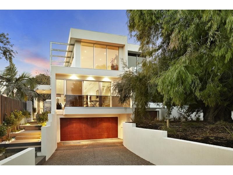 1a Hepburn Avenue, Beaumaris VIC 3193