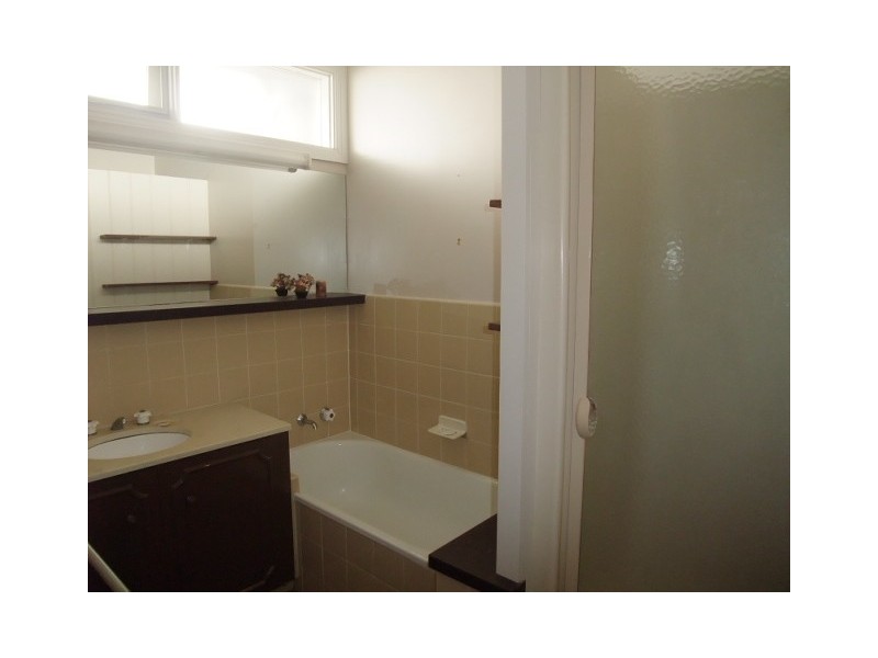 1/36 Third Street, Black Rock VIC 3193