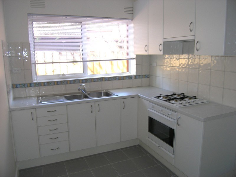 2/3 Mackenzie Street, Cheltenham VIC 3192