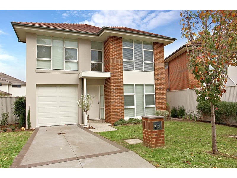 8 Somerset Close, Heatherton VIC 3202