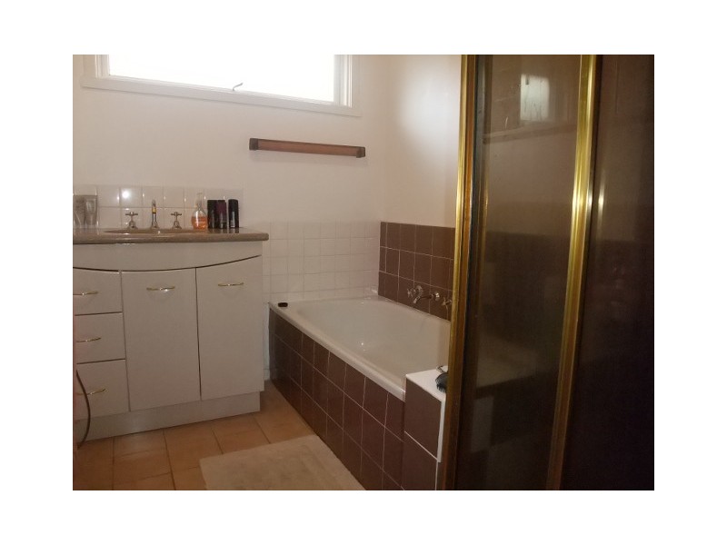 2/237 Thomas Street, Hampton VIC 3188