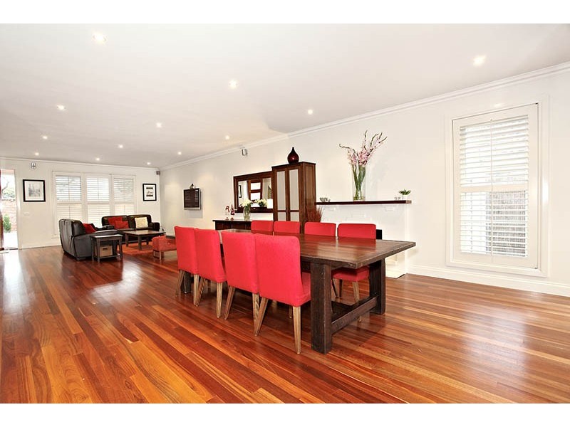 427 Bluff Road, Hampton VIC 3188