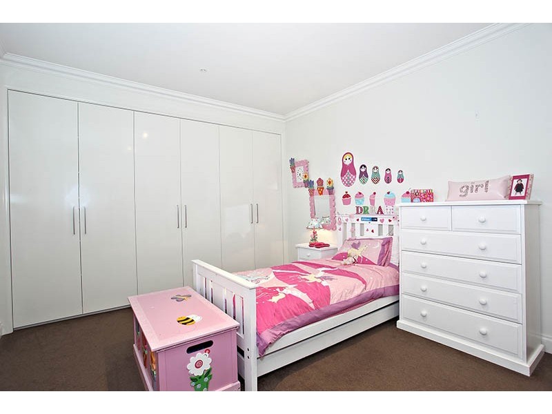 427 Bluff Road, Hampton VIC 3188