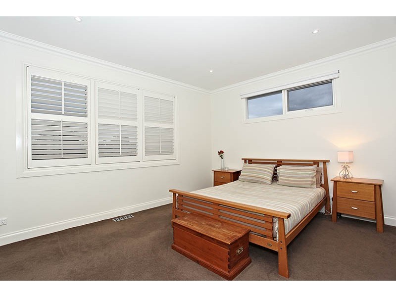 427 Bluff Road, Hampton VIC 3188
