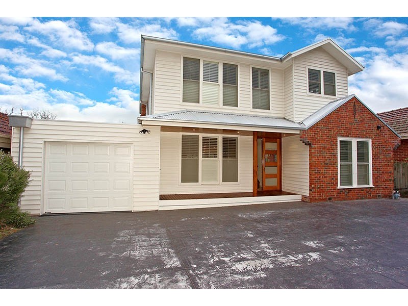 427 Bluff Road, Hampton VIC 3188