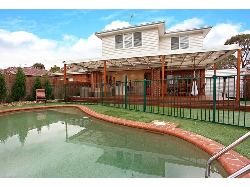427 Bluff Road, Hampton VIC 3188