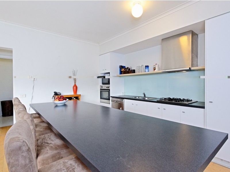 24 Carnoustie Parade, Heatherton VIC 3202