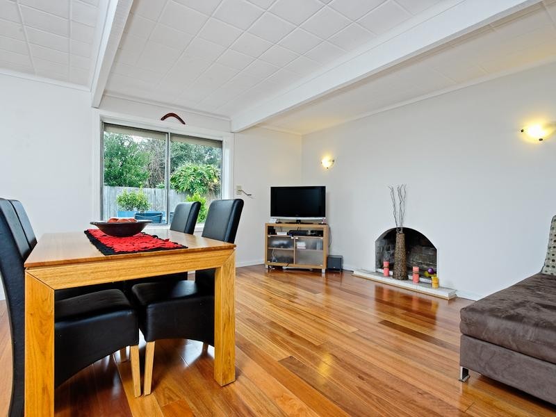40 Jells Road, Cheltenham VIC 3192