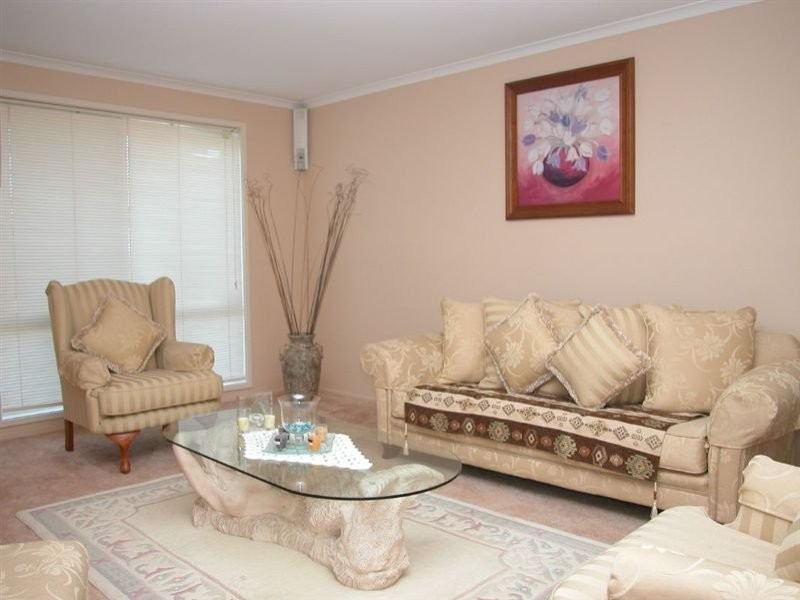 1 St Andrews Close, Carrum Downs VIC 3201