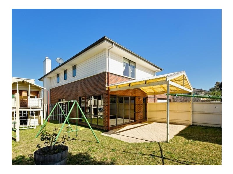 16 St Andrews Drive, Heatherton VIC 3202