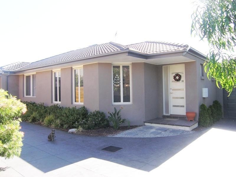 1a Ivy Street, Cheltenham VIC 3192