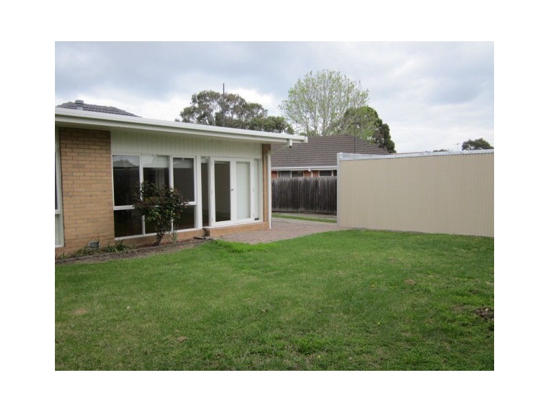 17 Genoa Street, Moorabbin VIC 3189