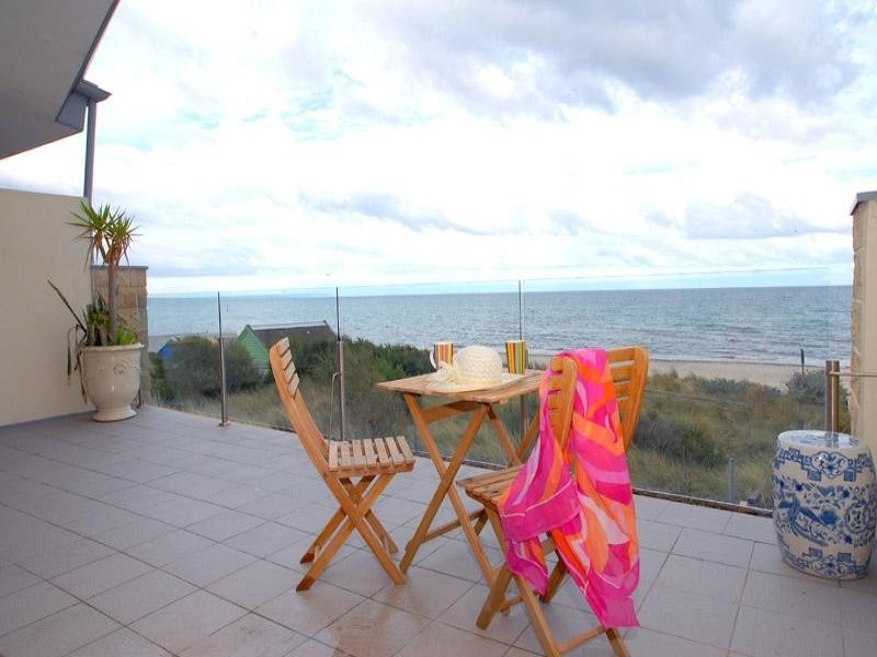 10/2-6 Groves Street, Aspendale VIC 3195