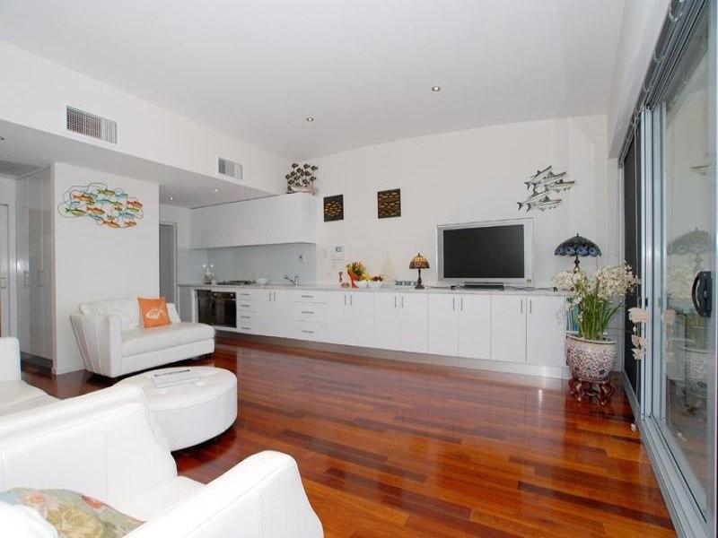 10/2-6 Groves Street, Aspendale VIC 3195