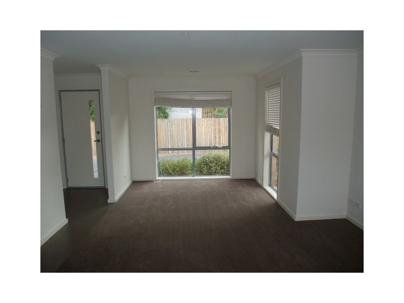 2/15 York Street, Bonbeach VIC 3196