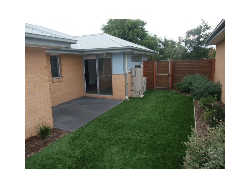 2/15 York Street, Bonbeach VIC 3196