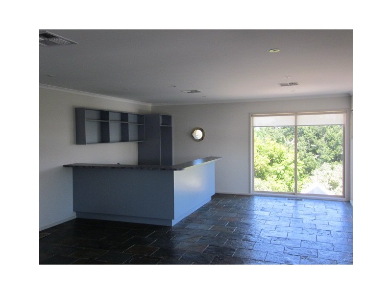 10 Warrigal Road, Mentone VIC 3194