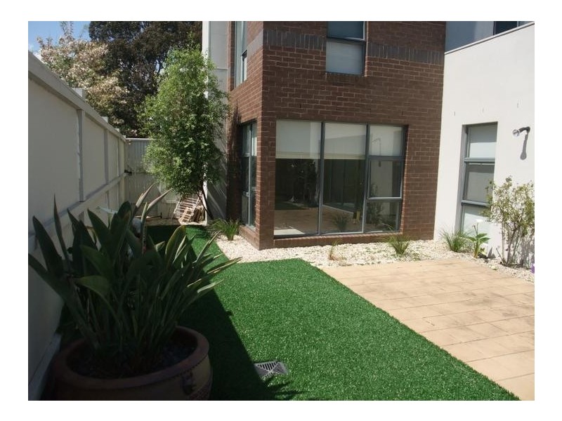 80 St Andrews Drive, Heatherton VIC 3202