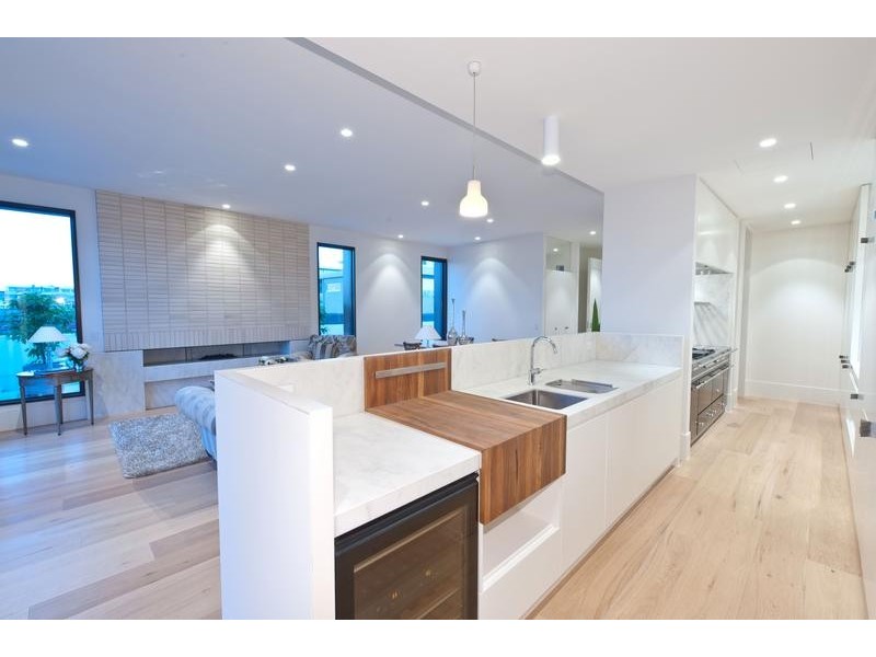 10/15 Well Street, Brighton VIC 3186