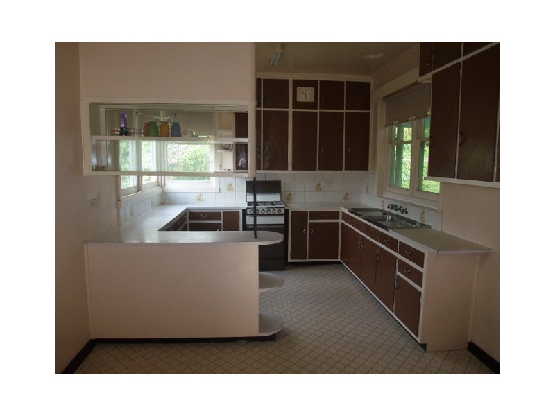 1 Warland Road, Hampton East VIC 3188