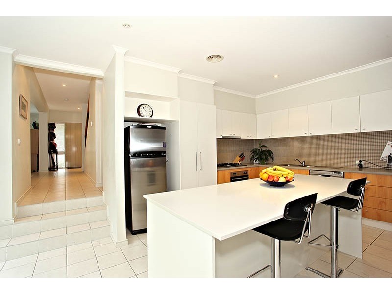 29 Carnoustie Parade, Heatherton VIC 3202