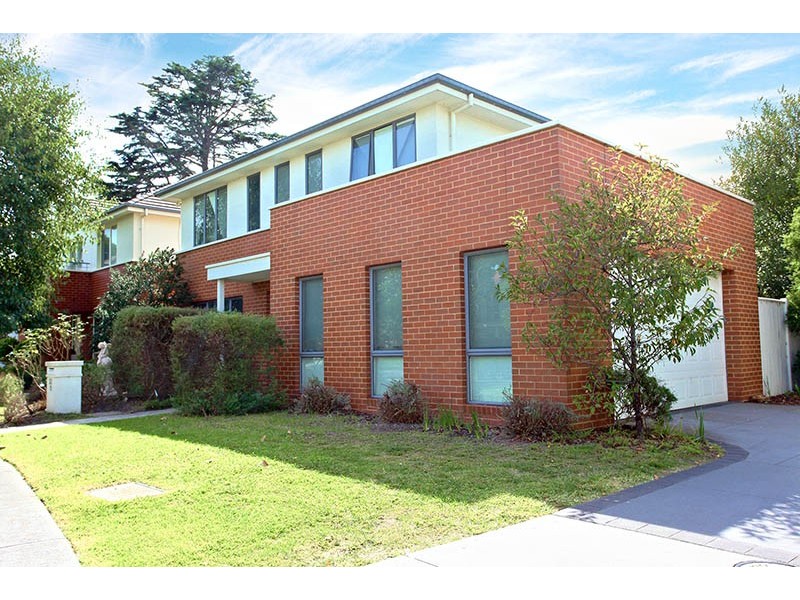 33 Carnoustie Parade,, Heatherton VIC 3202