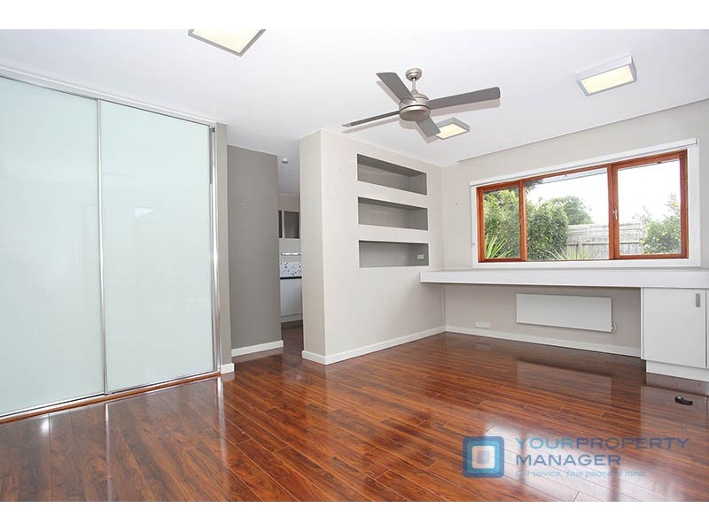 23 Vialls Avenue, Parkdale VIC 3195