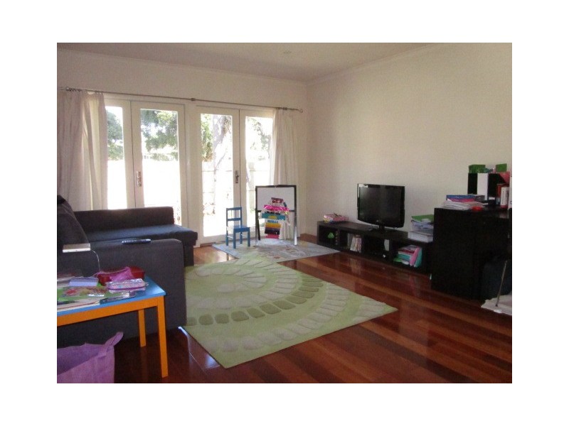 36a Raynes Park Road, Hampton VIC 3188