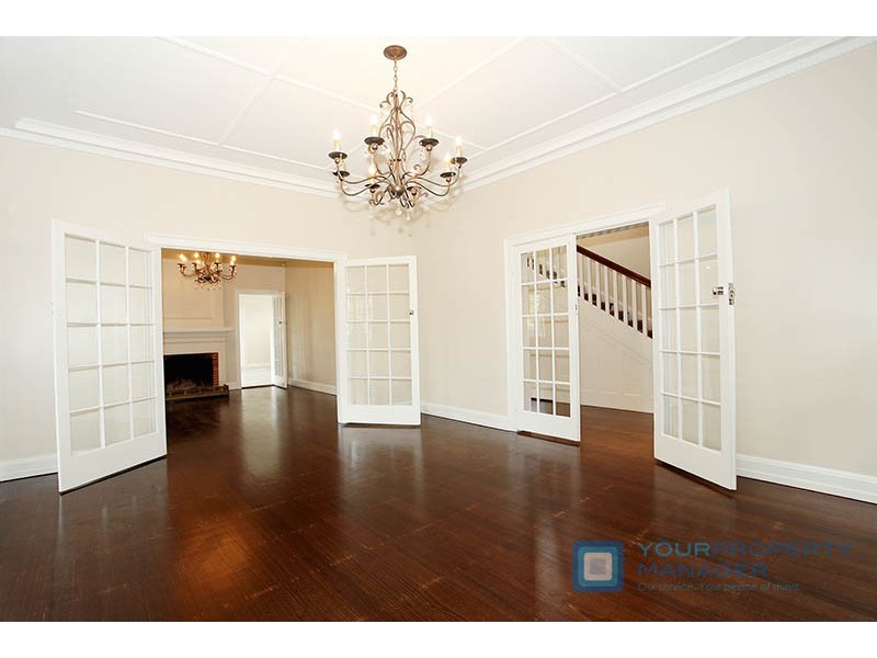 22 Birdwood Avenue, Brighton VIC 3186