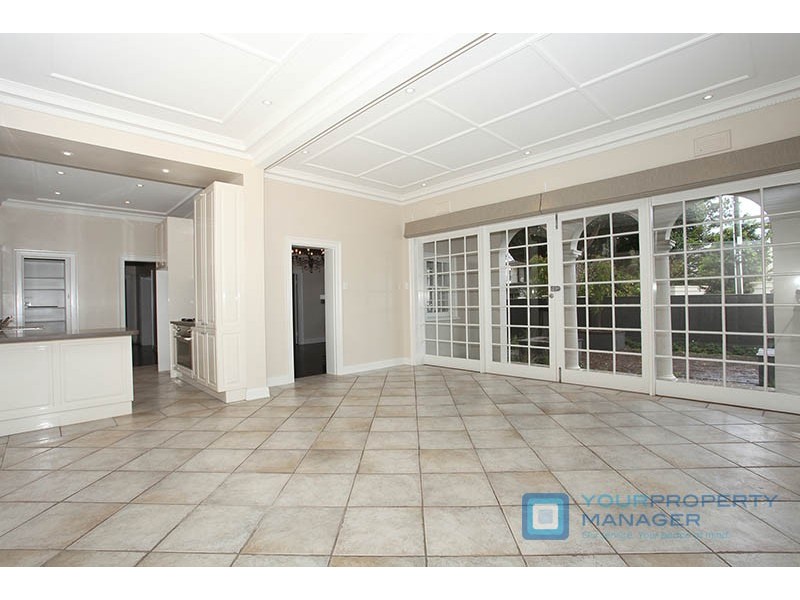 22 Birdwood Avenue, Brighton VIC 3186