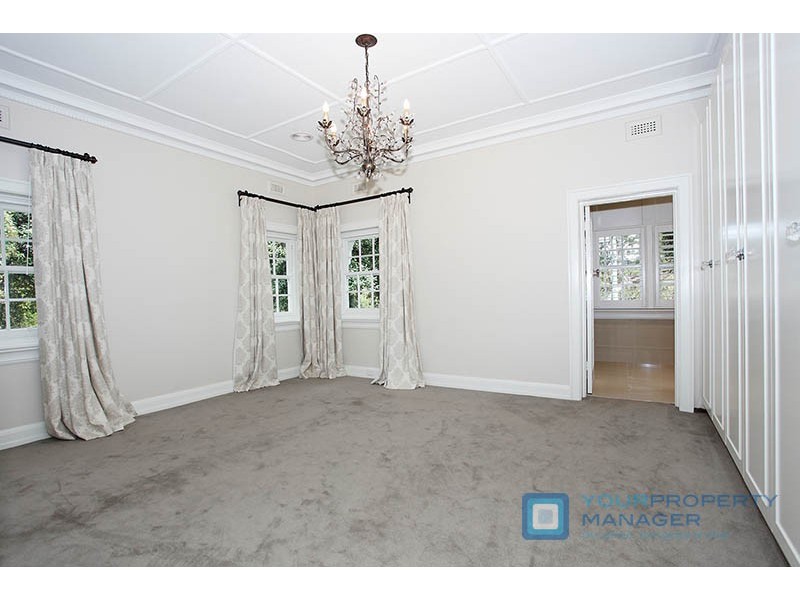 22 Birdwood Avenue, Brighton VIC 3186