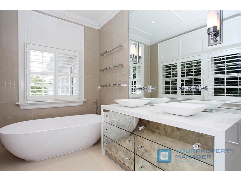 22 Birdwood Avenue, Brighton VIC 3186