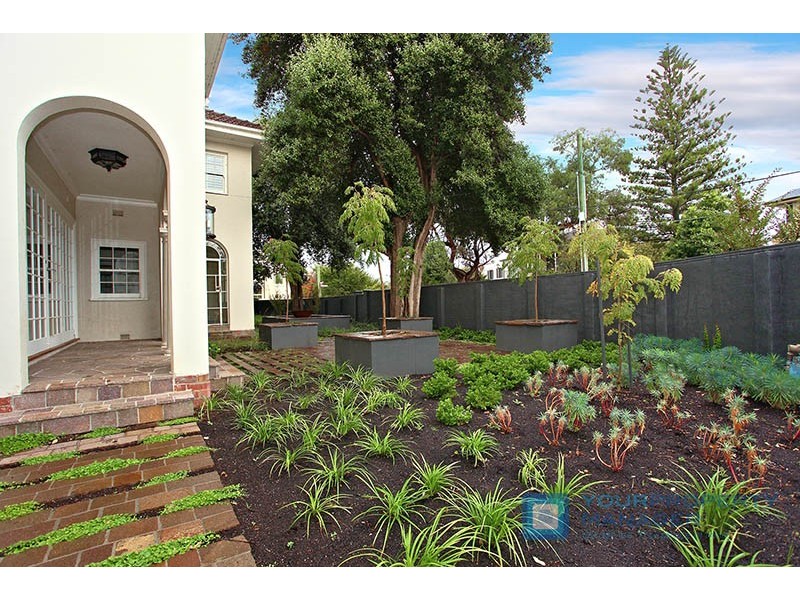 22 Birdwood Avenue, Brighton VIC 3186