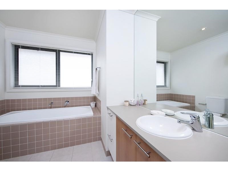 55 St Andrews Drive, Heatherton VIC 3202