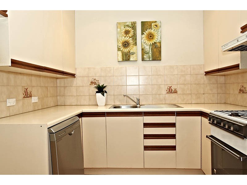2/247 Bluff Road, Sandringham VIC 3191