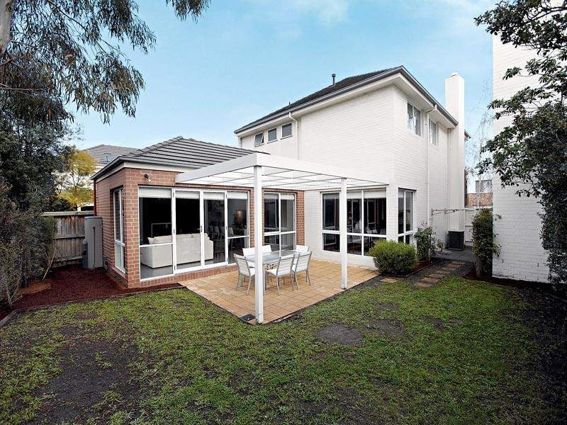 13 Carnoustie Parade, Heatherton VIC 3202