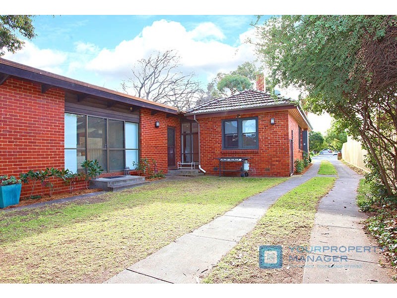 108 Ludstone Street, Hampton VIC 3188