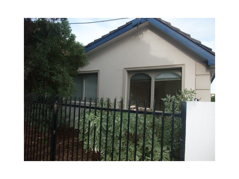 1/146 Mitchell Street, Brunswick VIC 3056