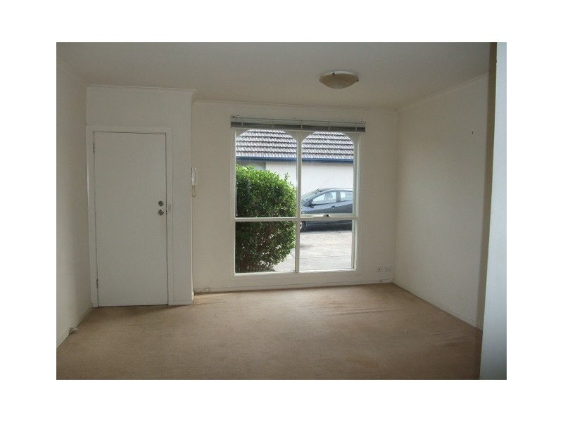 1/146 Mitchell Street, Brunswick VIC 3056