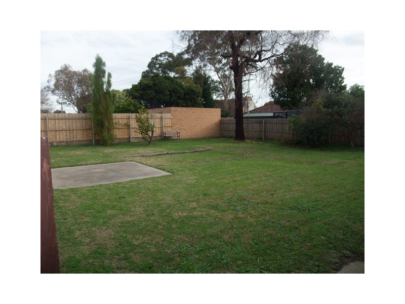 18 Tulip Street, Black Rock VIC 3193