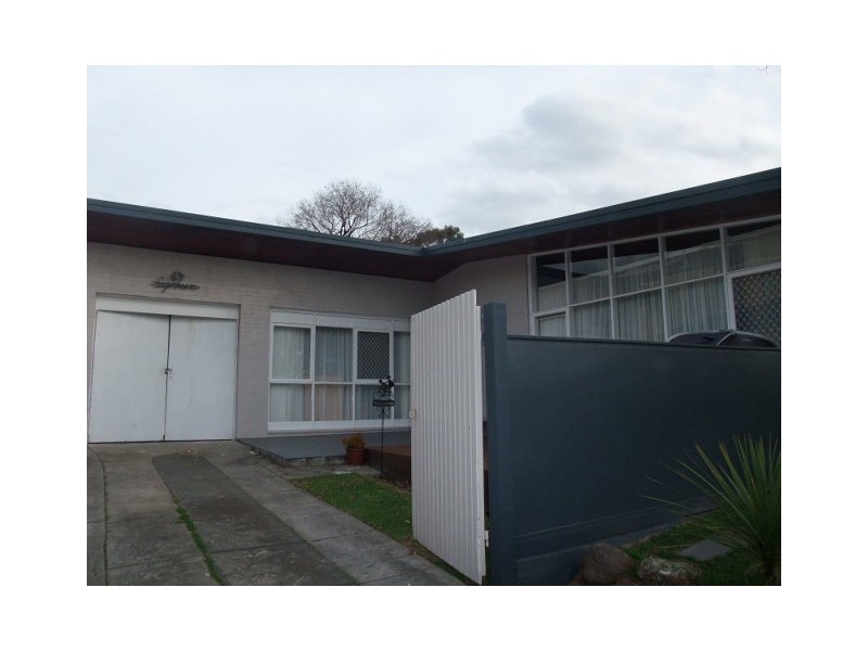 18 Tulip Street, Black Rock VIC 3193