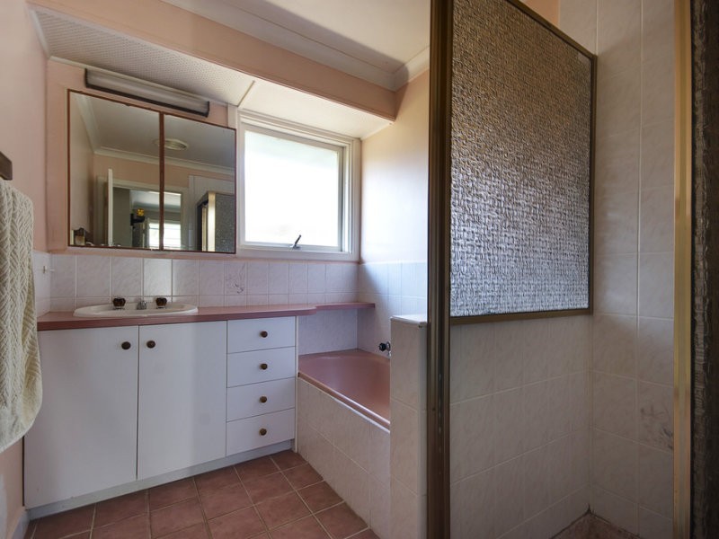 46 Langrigg Avenue, Edithvale VIC 3196