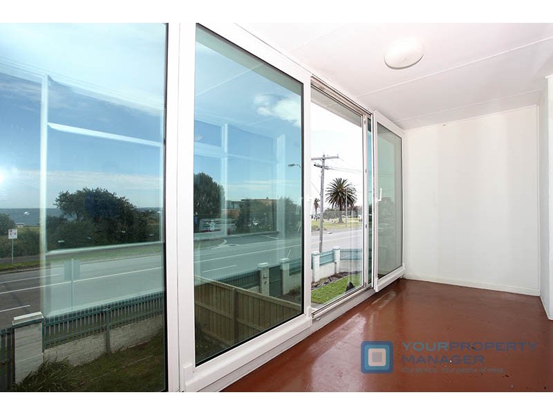 2/210 The Esplanade, Brighton VIC 3186